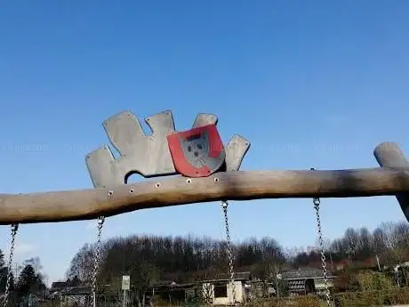 Photo de Mittelalter-Spielplatz