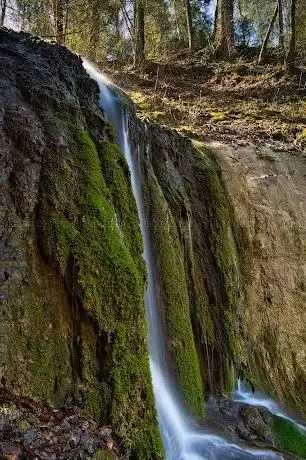 Photo de Wasserfall Tägerig