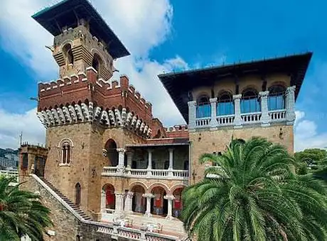 Photo de Castello Bruzzo
