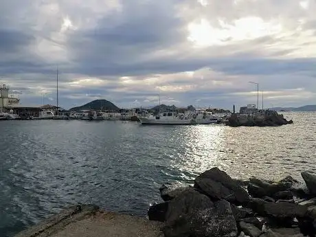 Photo de Turgutreis Harbour