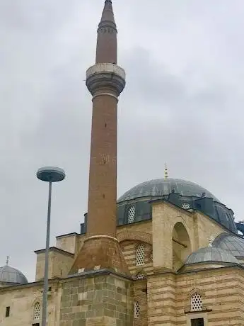 Photo de ŞERAFETTİN PARKI