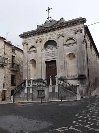 Photo de Church of Saint Mary of Grace