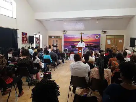Photo de Noah's Ark Church  Woodford Green, Essex, UK