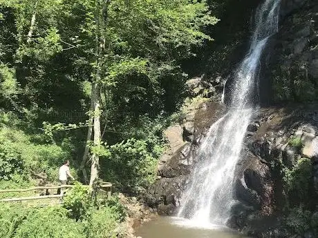 Photo de Soğuksu Şelalesi