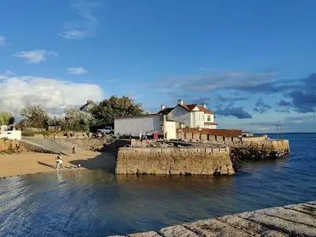Photo de Sandycove Beach