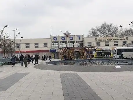 Photo de Gar Meydanı