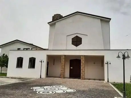Photo de Parrocchia San Michele Arcangelo in Capitone