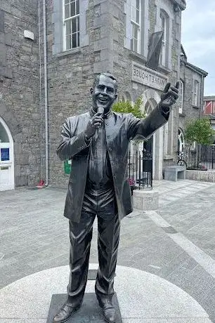 Photo de Joe Dolan Statue