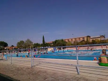 Photo de Montepulciano Municipal Pool