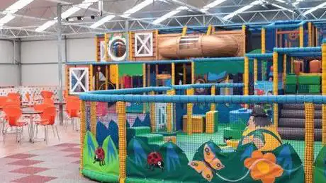 Photo de Craft Nurseries Play Barn