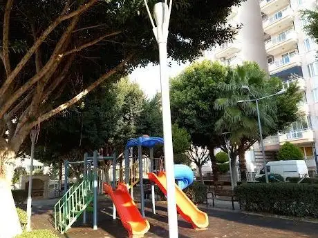 Photo de 19 mayis Gençlik parki Детский парк