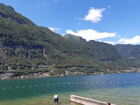 Photo de Lido Comunale Riva San Vitale