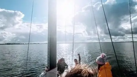 Photo de WATER-CENTRAL Wassersport - Kitesurfen Lernen  Wing-Surfen  Segeln  Stand Up Paddle Boarding SUP