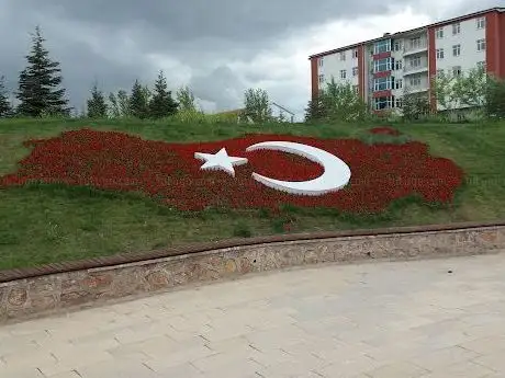 Photo de B E L E D İ Y E Ç O C U K E Ğ İ T İ M T R A F İ K P İ S T İ P A R K