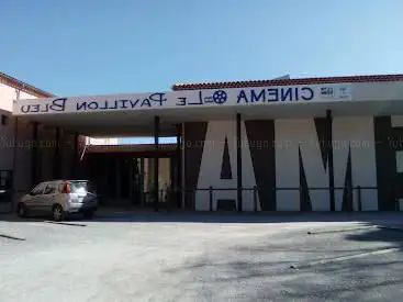 Photo de Le Pavillon Bleu