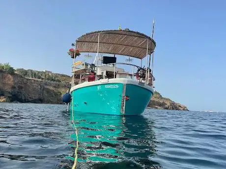 Photo de Barca Corto Maltese - Escursioni e Noleggio Barca Marzamemi