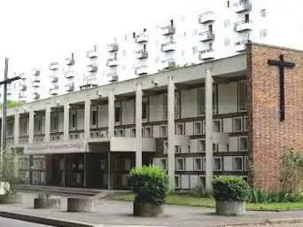 Photo de Eglise Catholique de Tous les Saints