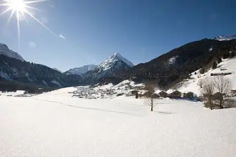 Photo de Tourismusbüro Schoppernau