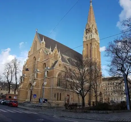 Photo de Katholische Kirche Marienpfarre (Maria  Mutter von der immerwährenden Hilfe)
