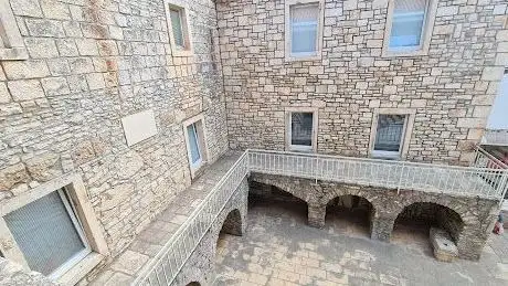 Photo de Center for Culture Vela Luka