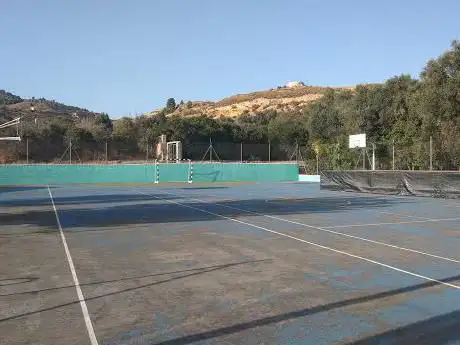 Photo de Pista deportiva Béznar