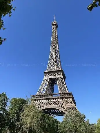 Photo of La bougeotte Parisienne