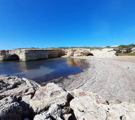 Photo de Grotte di punta Cirica