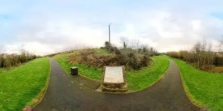 Photo de Dromore Riverside Walk