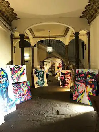 Photo de CIUTAT7 GALLERY Lara Kaló