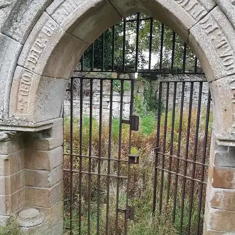 Photo de Cambusnethan Old Parish Church