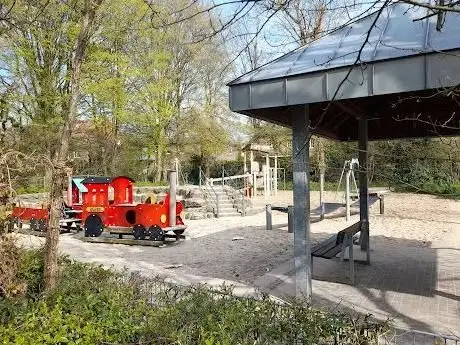 Photo de Spielplatz Scheibenstraße