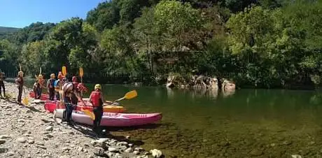 Photo de Biper Aventure Canoë Kayak DESCENTES ENCADRÉES au Pays Basque 64 près des Landes 40