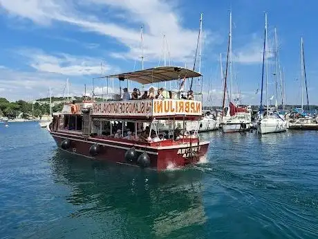 Photo de Korkyra boat excursions