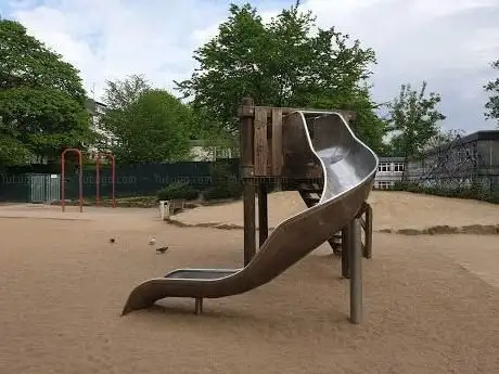 Photo de Spielplatz Oberdörnen