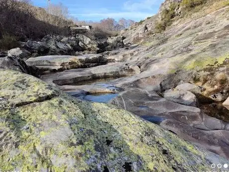Photo de Aqueduto Ribeira de Pena
