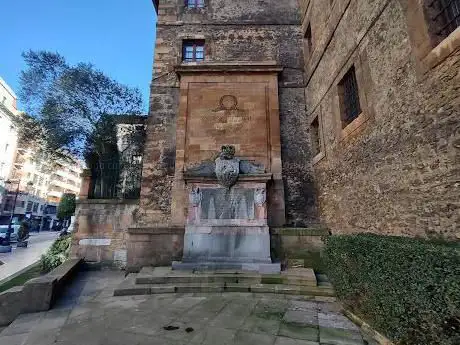 Photo de Monumento a Jovellanos