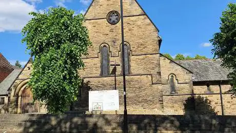 Photo de St Saviour's Church  High Green