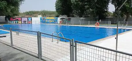 Photo de Piscina Municipal de San MartÃ­n de la Vega
