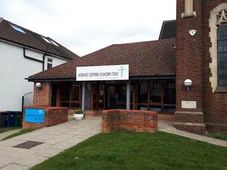 Photo de East Finchley Baptist Church