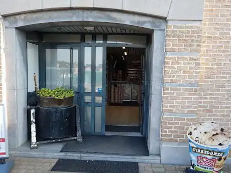Photo de Monroe Video Library