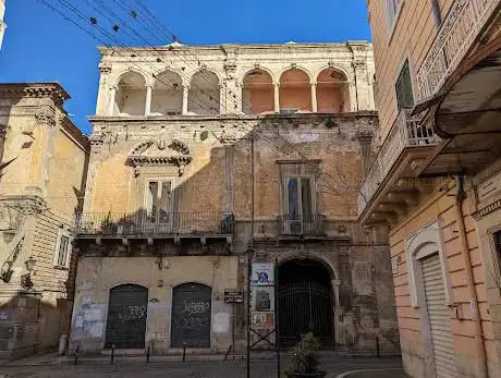 Photo de Palazzo De Vita De Luca