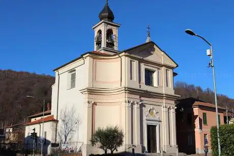 Photo de Chiesa dei Santi Pietro e Paolo