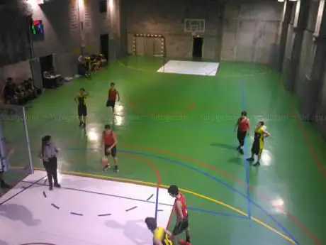 Photo de Pista de bàsquet del Guinardó