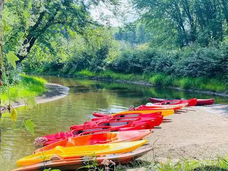 Foto de Canoe & Co - kayak  canoe, SUP rental and excursions