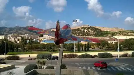 Photo de Monumento- Patrulla Ãguila