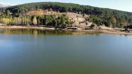 Photo de Karaağaç Alabalık Yetiştirme Pond