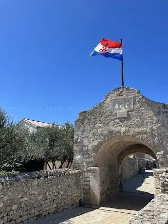 Photo de Porte fortifiée