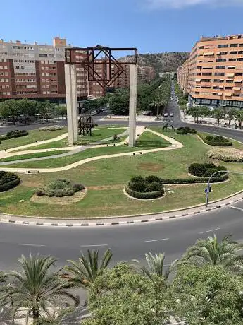 Photo de Monumento Puerta del Milenio