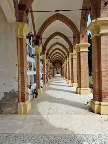 Photo de Cimitero di Sterpeto