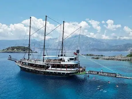 Photo de Grand Vega Oludeniz Tekne Turu& Boat Trip
